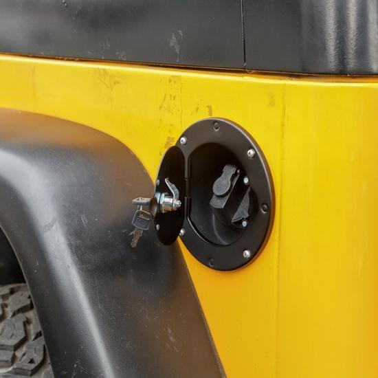 Car Door Gas Cap Fuel Filler Tank Cover With Lock For Jeep Wrangler TJ 1997-2006