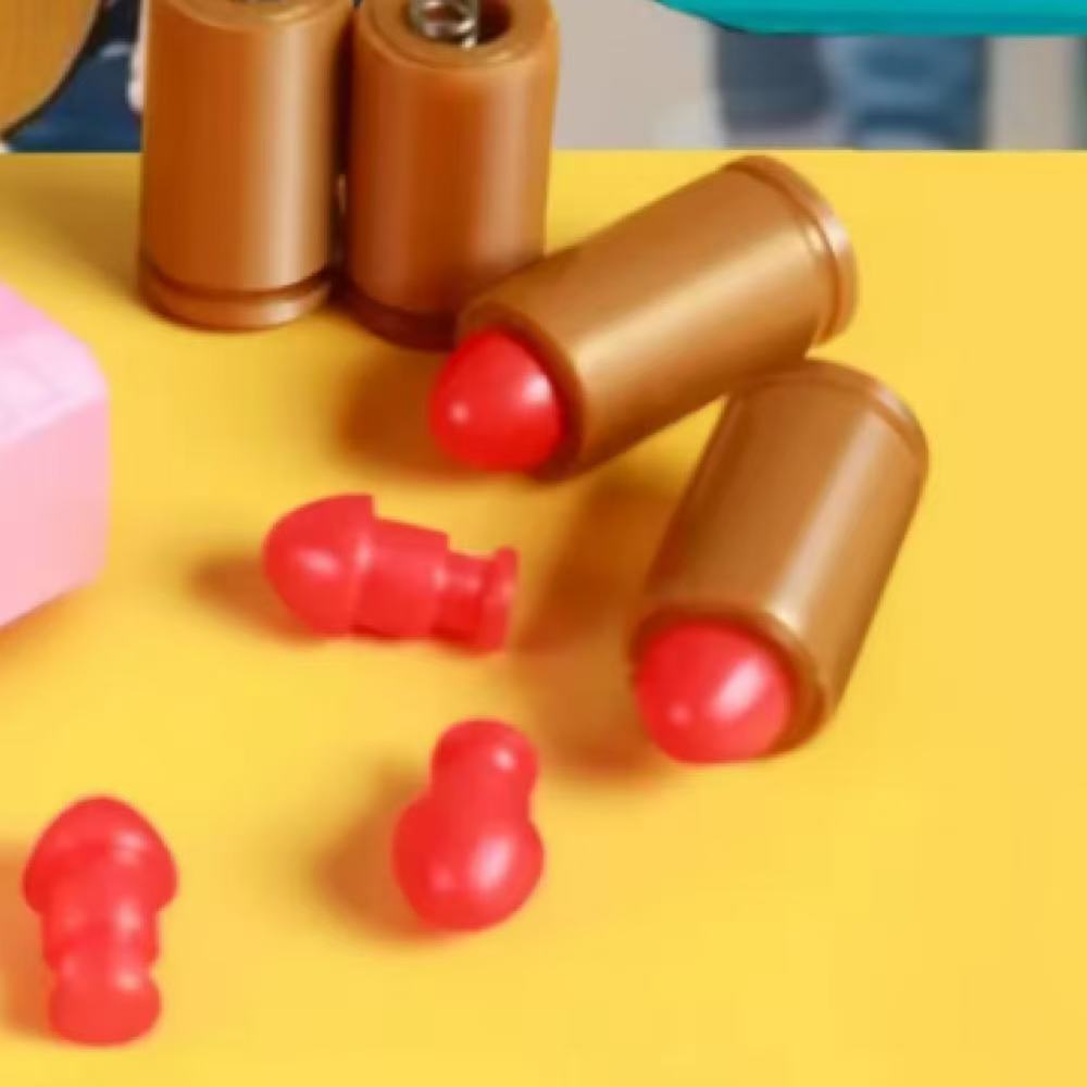 New Mini Gun Shell Ejected Can Launch Decompression EDC Finger Ring Pistol Fidget Spinner Ratchet Anxiety Stress Relief Toy Guns