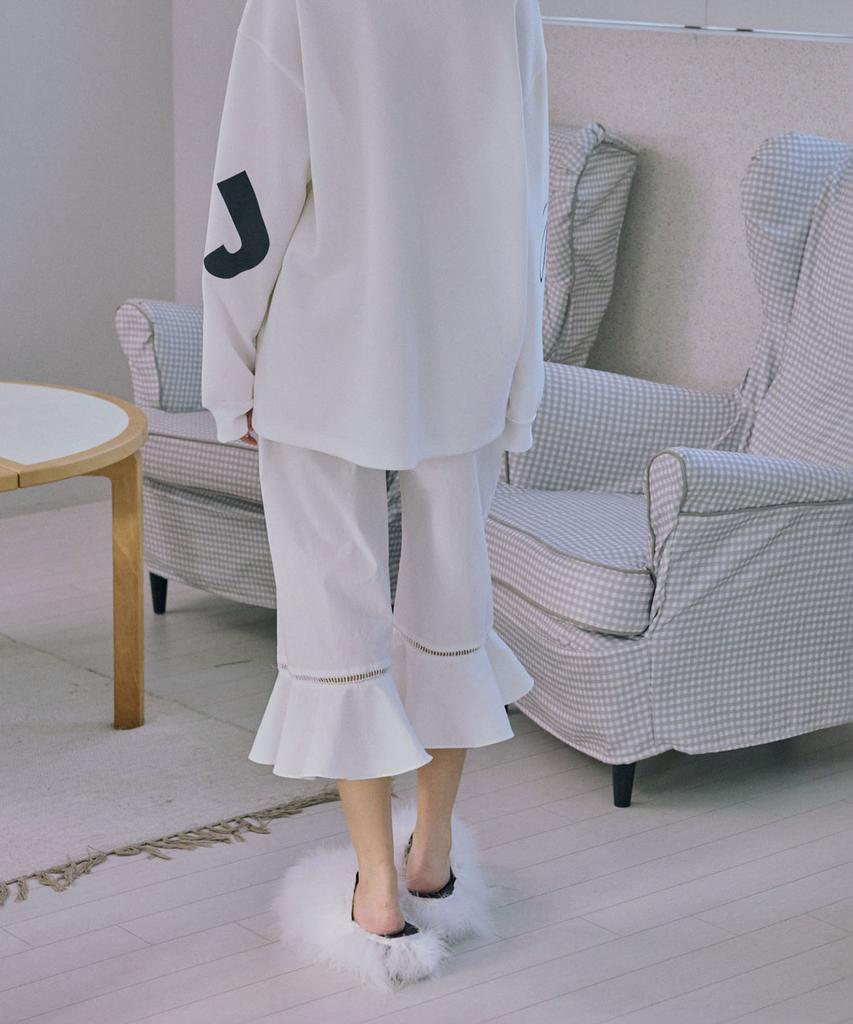 JUNEJUNE SPACE Bloom Frill Pants_White