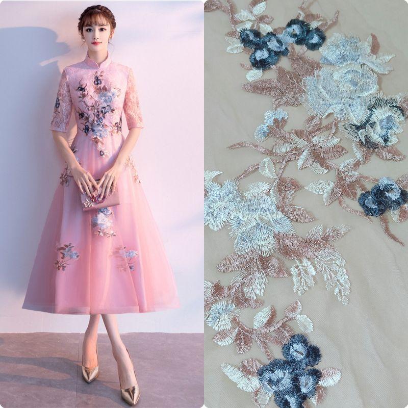 Farblich abgesetzte Spitze Dreidimensionales Blumenkleid Spitze Bühne Handgefertigt DIY Schmuck Kleidung Stickerei Aufkleber