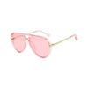 Retro Simple Large Frame Green Women's Fashion Design Sunglasses Suitable for Street Summer Beach and Travel
