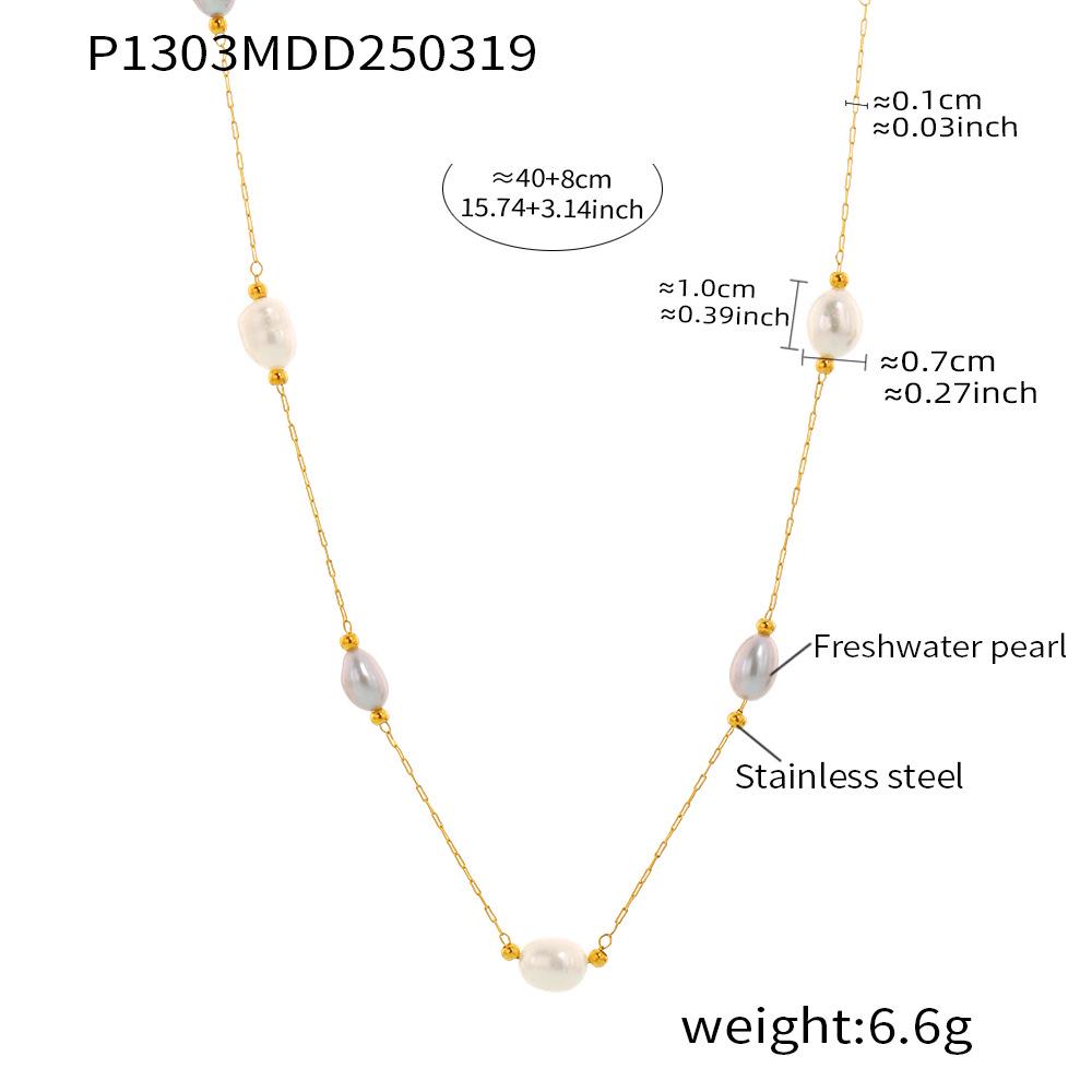 Qiong Yao Baroque Pearl Necklace: Mori Style Handmade Clavicle Chain with Natural Freshwater Pearls and Round Beads.