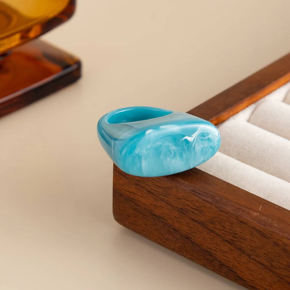 

Ingemark Vintage Colorful Gradient Textured Resin Geometric Square Rings Women Y2K Creative Irregular Couple Daily Jewelry Gift