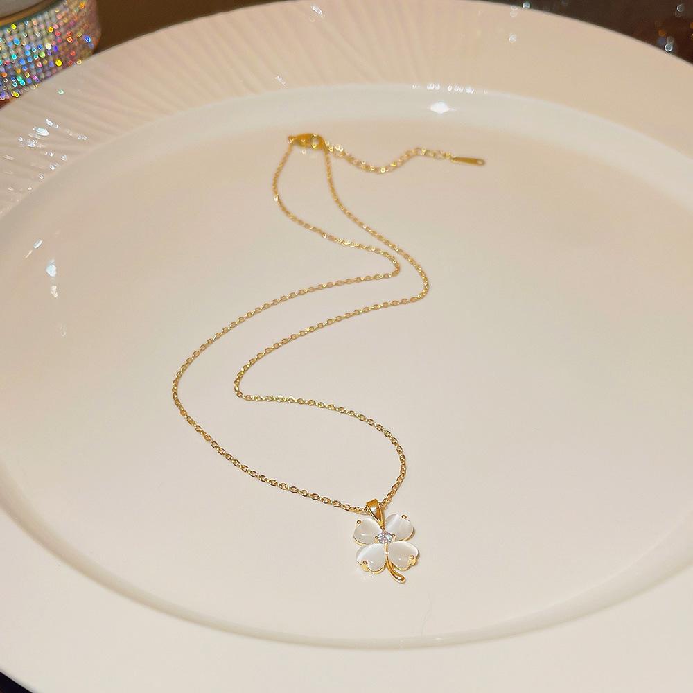 Titanstahl Halskette - Elegante Halskette für Damen - Herzförmiger Anhänger Zubehör