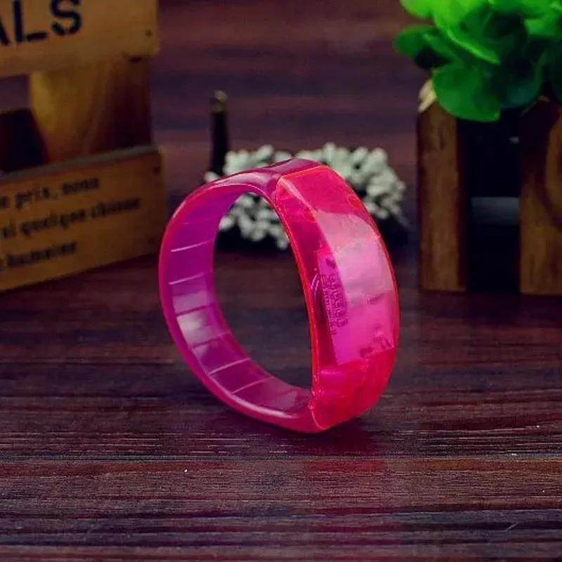 Fest Rave Konsert Stemmestyring LED Lys Armbånd Armring Lydaktivert Lyser Festlys Lyser i Mørket Festival