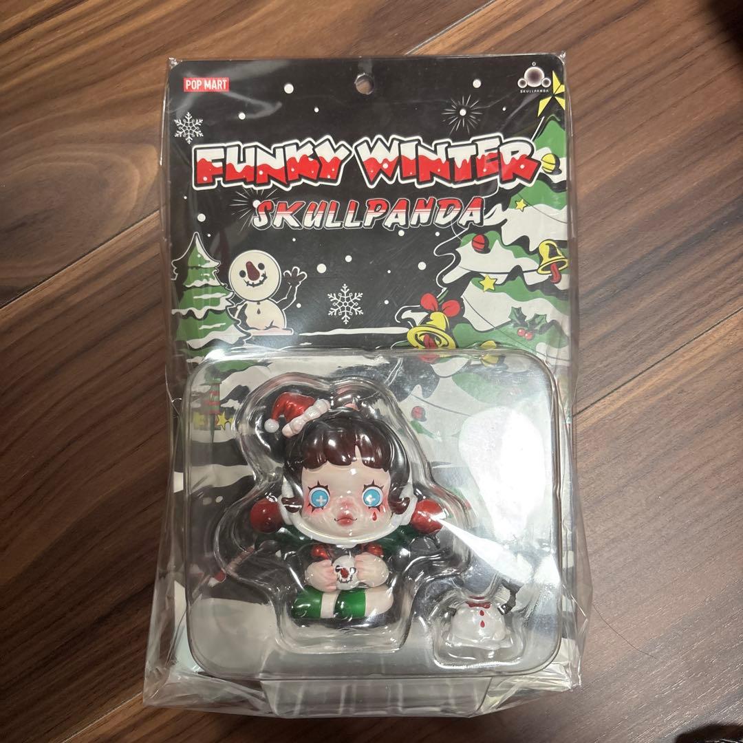 

[USED] POPMART SKULLPANDA FUNKY WINTER Christmas Limited Edition