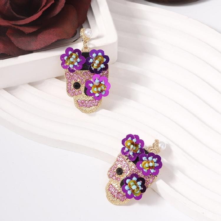 Luxurious Zircon Skull Ear Studs Delicate Zinc Alloy Skull Earrings with Zircon and Glitter Accent for Daily Wear