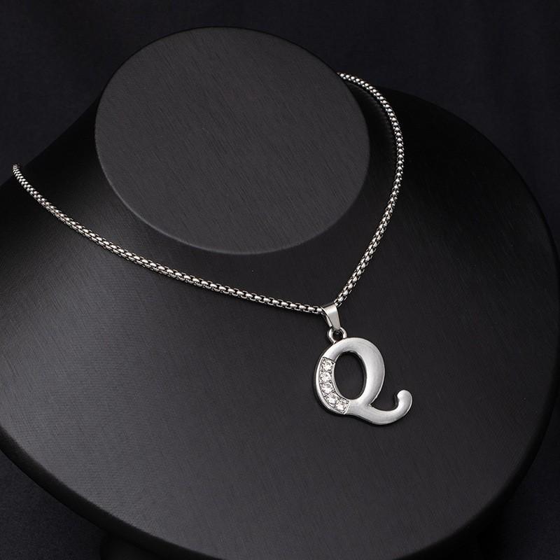 Simple And Stylish 26 English Letters Titanium Steel Necklace Men'S And Women'S Hip-Hop Versatile Diamond-Encrusted Sweater Chain