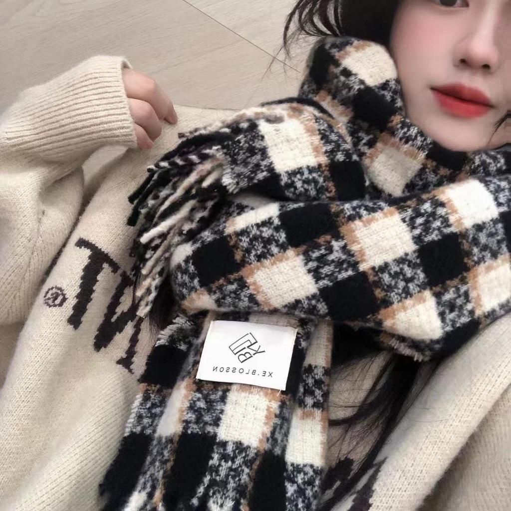 Women's Korean-Style Imitation Cashmere Plaid Scarf – Thick, Warm, and Versatile for Fall and Winter