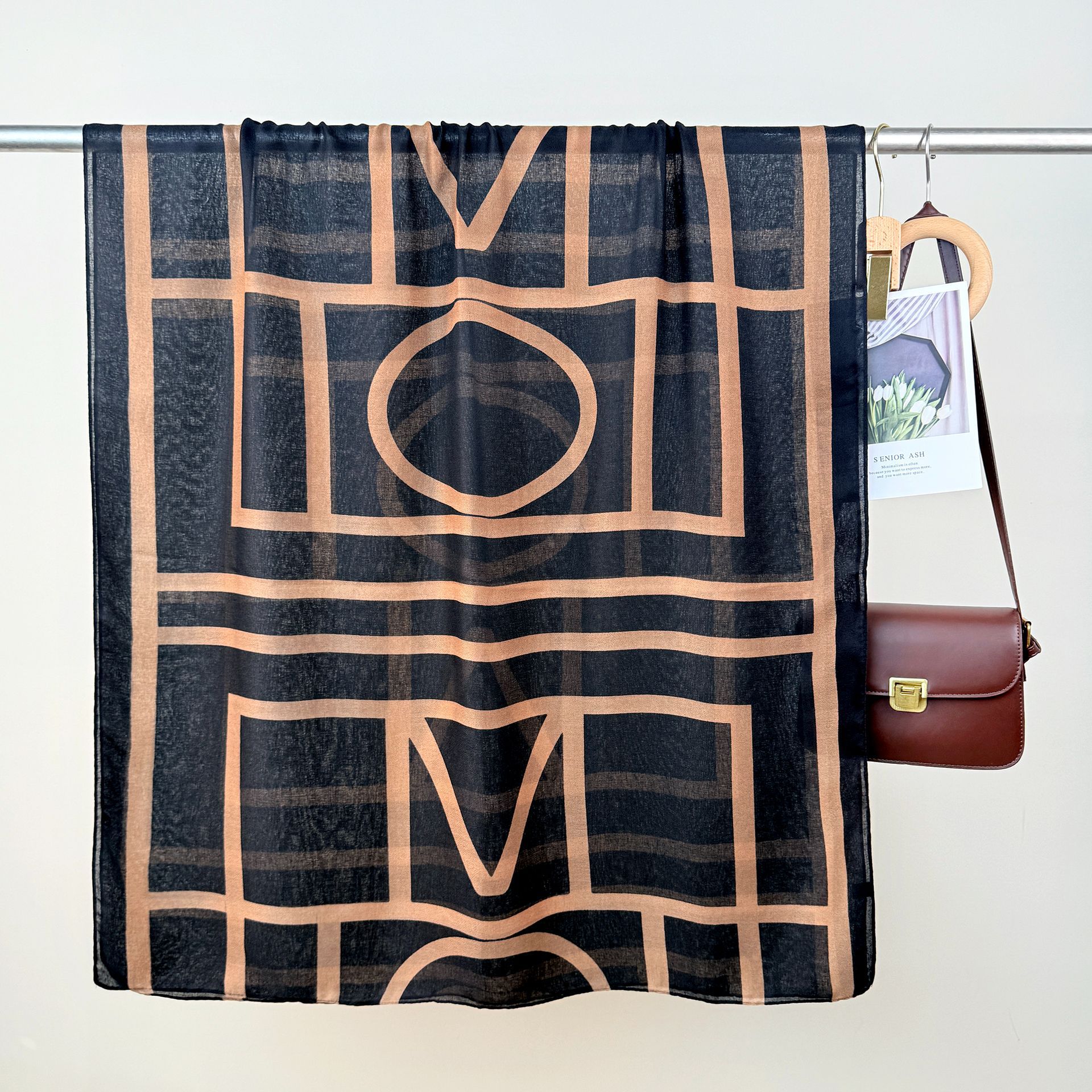 

Spring and Autumn Design Simple Line Printed Scarf Women s Classic Retro Cotton and Linen Long Scarf Air Conditioned Room Shawl 85*180