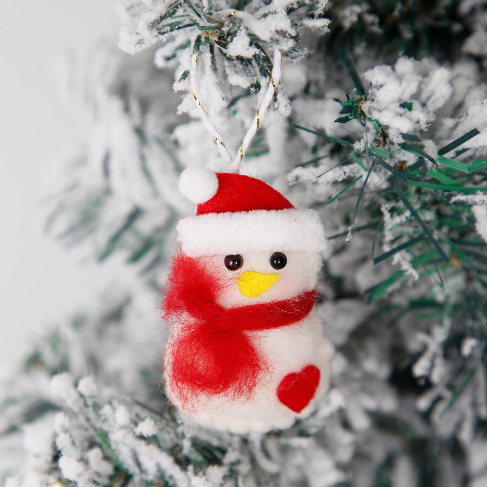 Beautifully Crafted Flower Snowman Hanging Ornament For Christmas Festive Decor