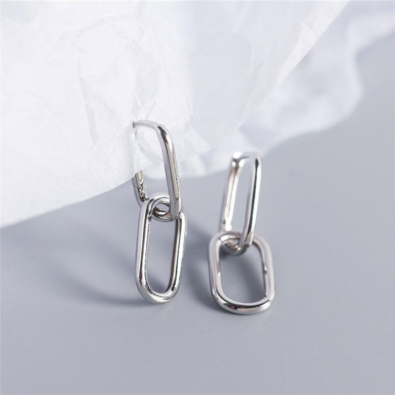 2026 New Women's Silver Geometric Hoop Earrings Simple Fashion Detachable Oval  Accessory Gift 1 Pair