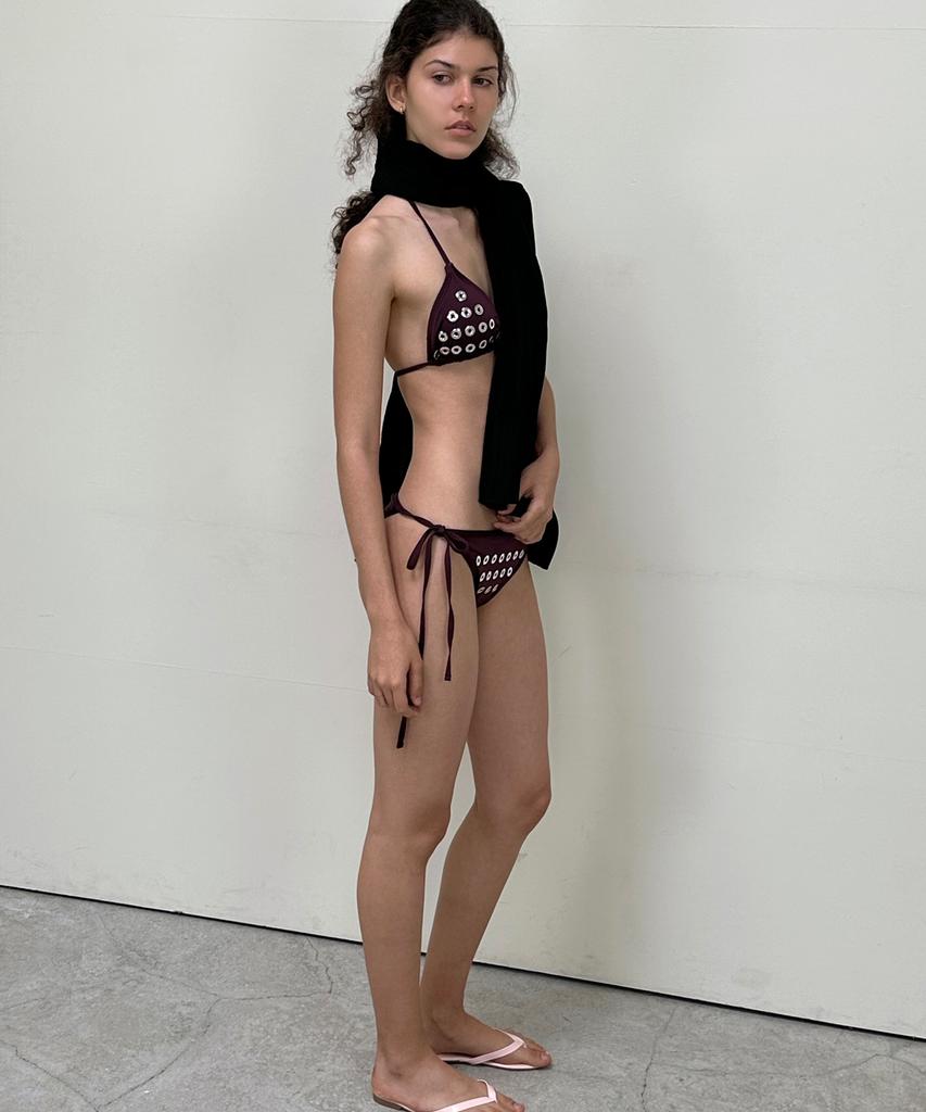 Tteolseutikeulleob Metallic Bikini (Plum) - Triangle Bottom