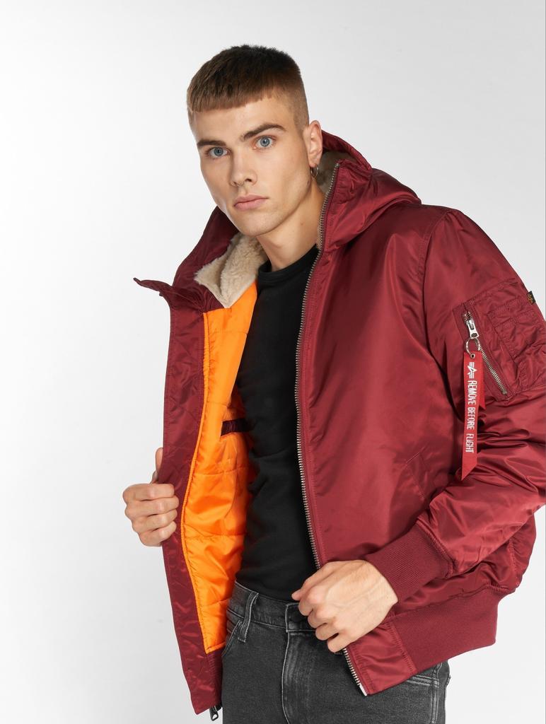 Alpha Industries MA-1 Hooded (158104) бордовая зимняя куртка (158104-184)