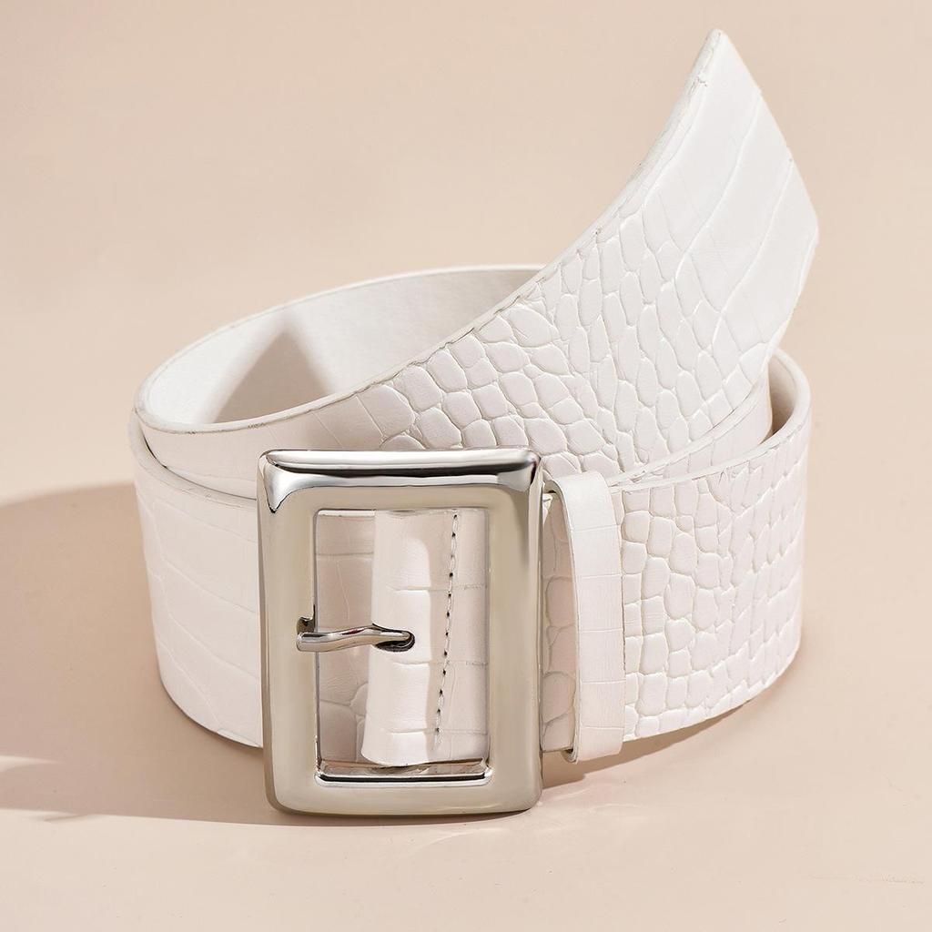 "Fashionable Black Crocodile Pattern Women's Belt with Large Square Buckle"