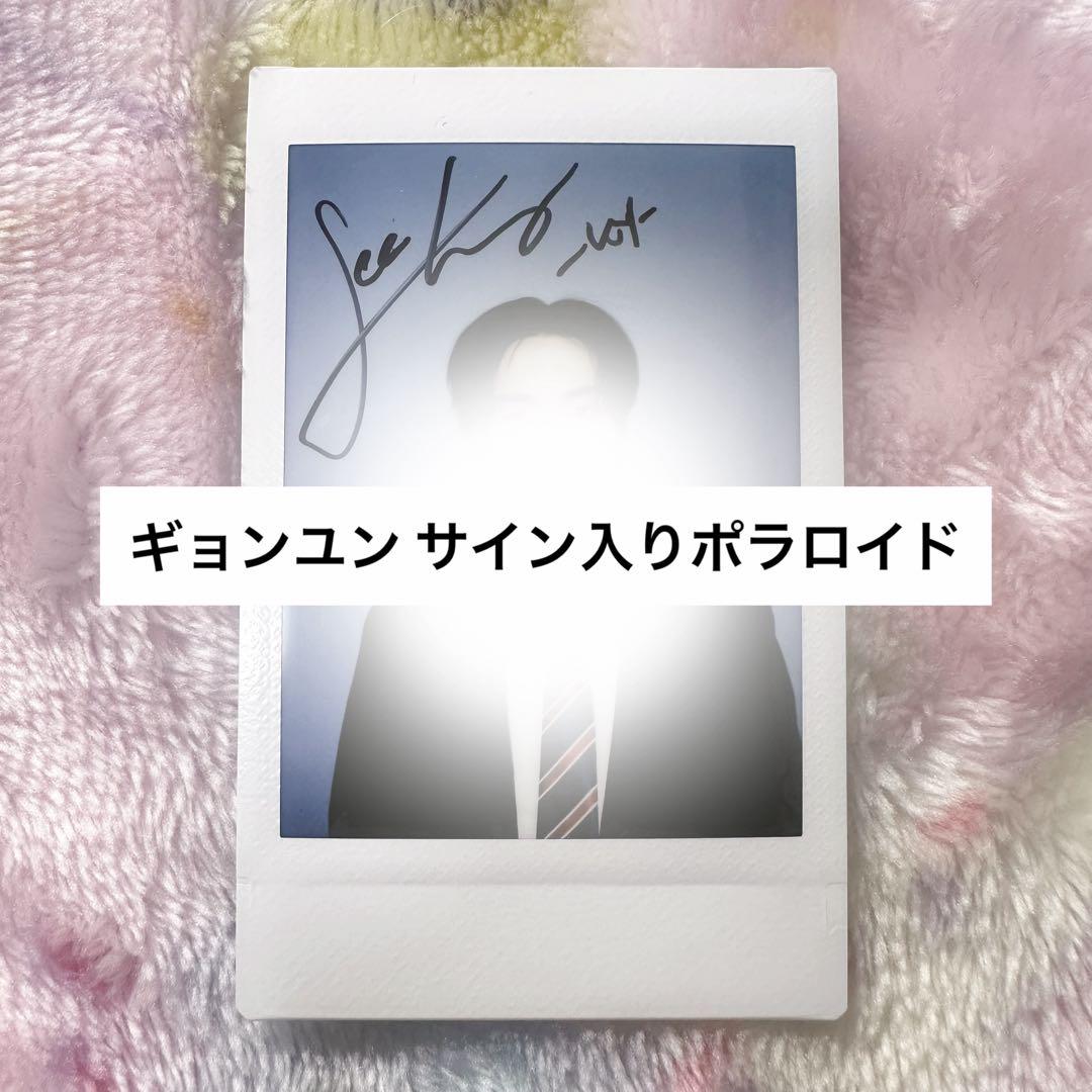 

[Б/У] DKZ Kyungyoon Instax Polaroid
