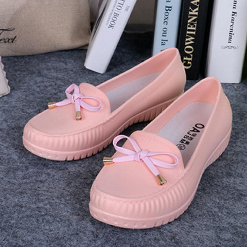 

Summer shallow mouth rain shoes women s Korean short tube adult rain boots water shoes rubber shoes spring and autumn fashion low-top waterproof wate The shoes are one size smaller