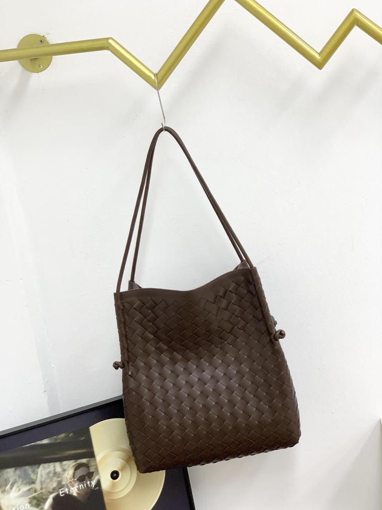 Nowa Torba Damska ze Skóry Bydlęcej Tkana jak Koszyk Warzywny Duża Pojemność Jednoramienna Crossbody Torebka Tkana Dla Kobiet