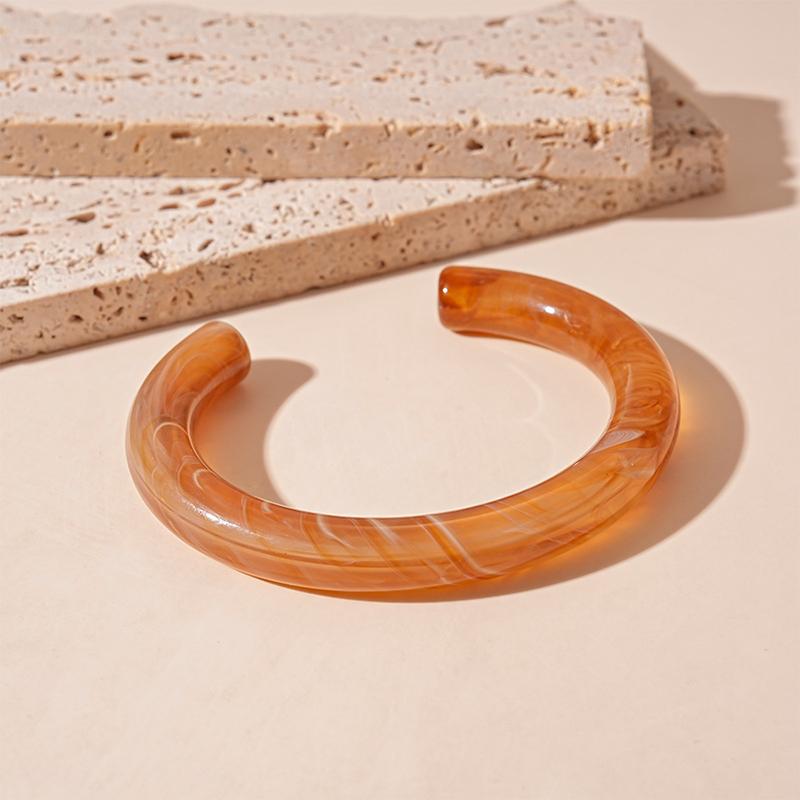 Fashion Unique Irregular Acrylic Cuff Bracelets for Women Simple Texture Multicolor Geometric Open Bangle Female Jewelry