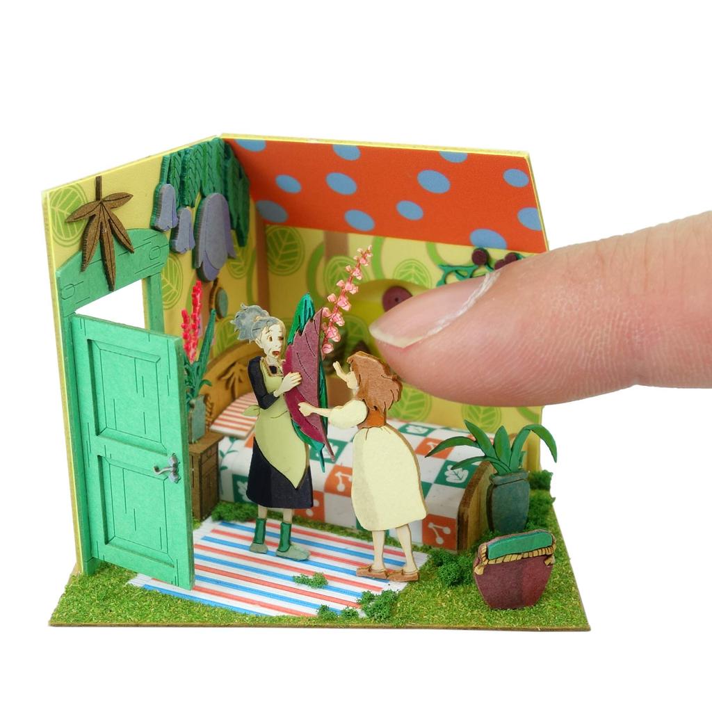 Sankei Studio Ghibli Mini The Borrower Arrietty Homily and Arrietty Paper Craft MP07-101