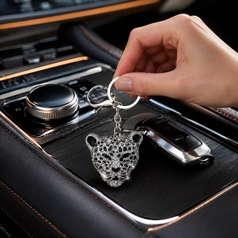 Silver Car Bag Pendant Crystal Rhinestone Rhinestone Keychain Fashion Pendant Car Decoration