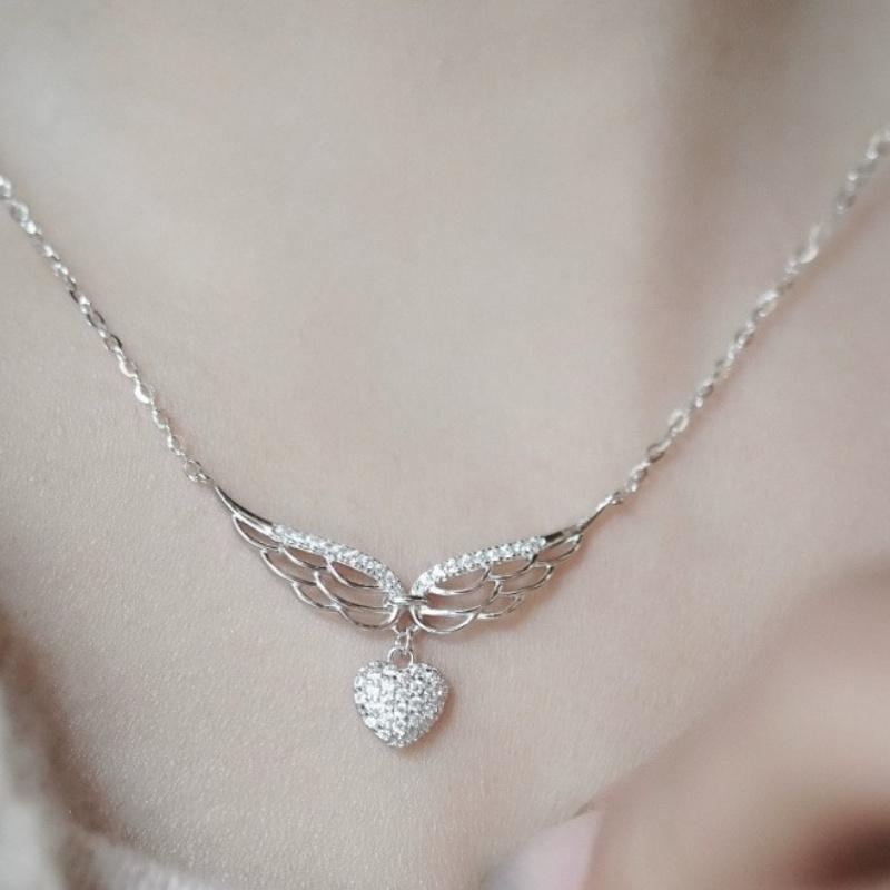

1PC Elegant Tight Shop Shiny Synthetic Zircon Wings Love Pendant Necklace Ladies серебряный