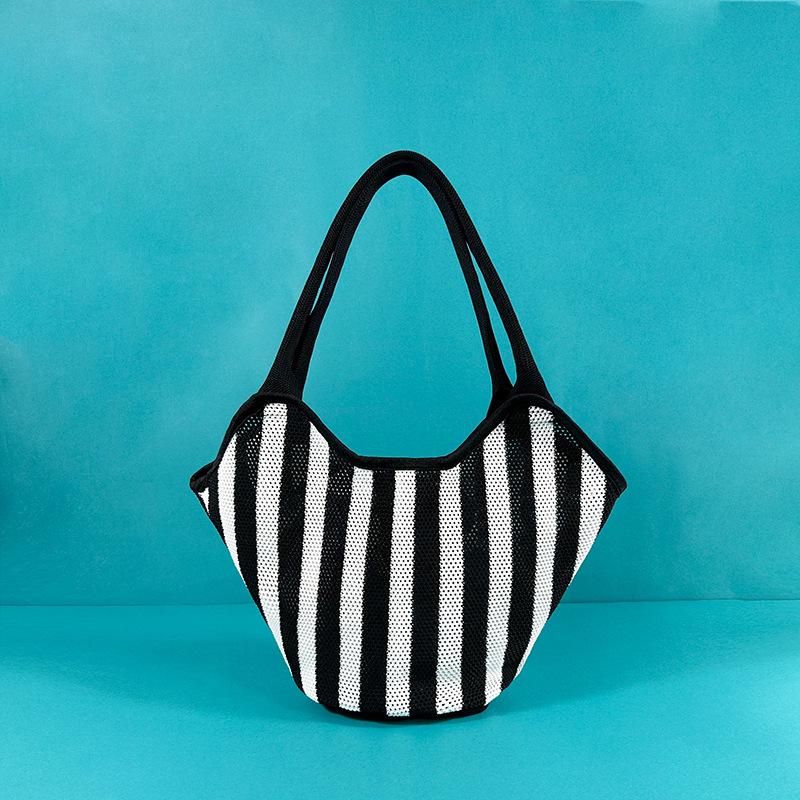 

Large Capacity Knitted Striped Tote Bag - Versatile Single Shoulder Commuter Handbag