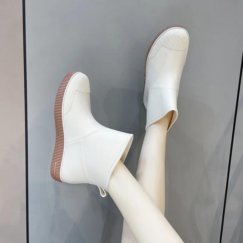 Fashion 2025 Hot Sale Ladies Shoes Slip on Women's Boots Outdoor Rainboots Women Round Toe Flat with Soft Bottom Concise Shoes Women