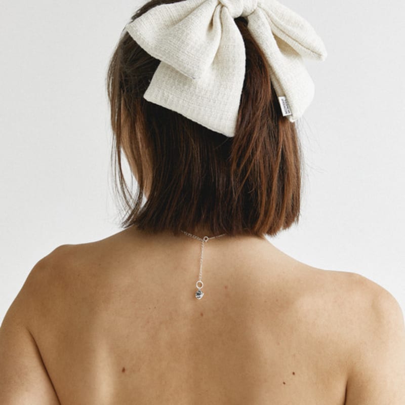 

MIDNIGHT MOMENT tweed ribbon pin - ivory ivory