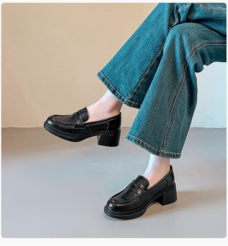 Versatile British Style Cowhide Mid-Heel Loafers - Retro Round Toe Slip-On Women's Shoes with 5cm Chunky Heel