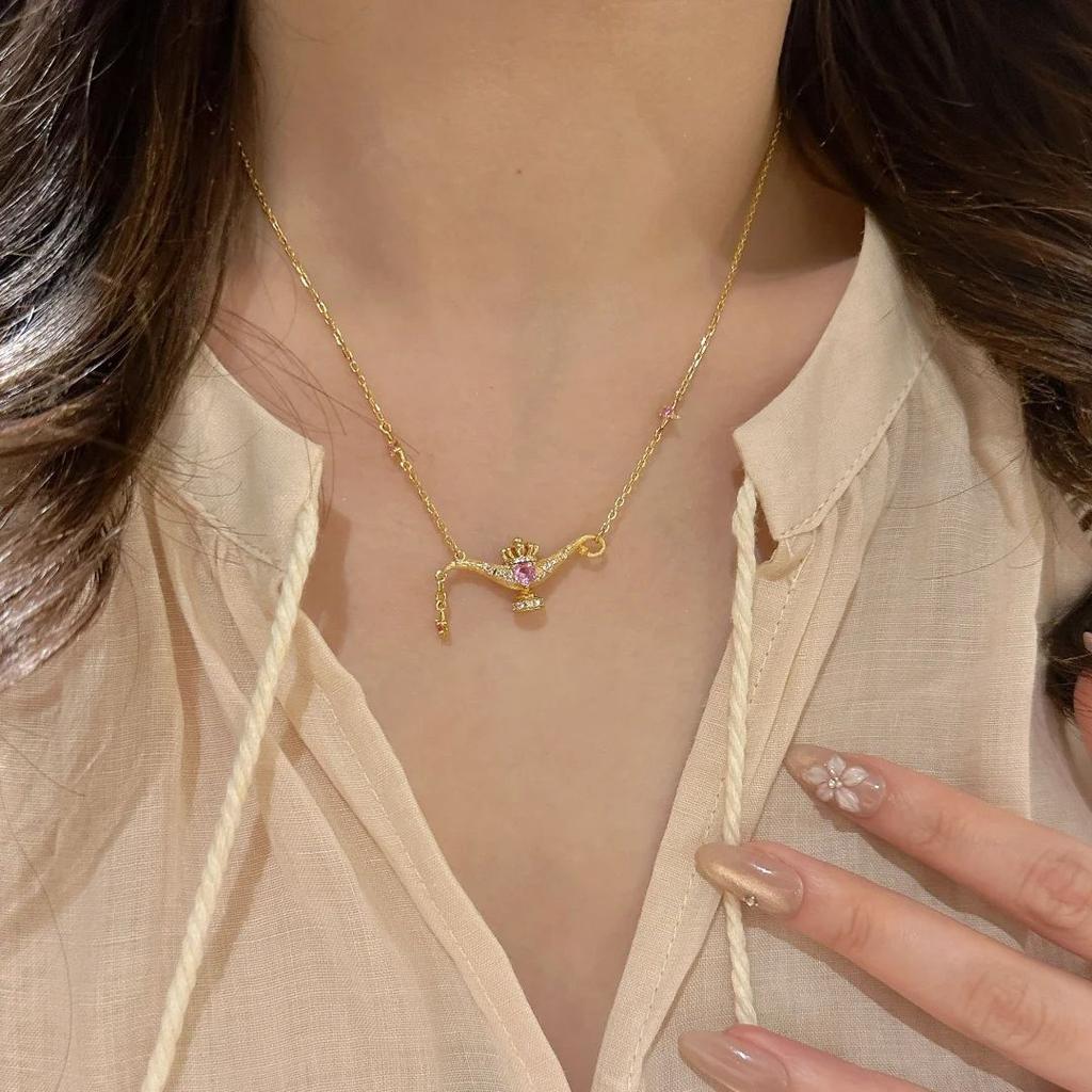 Sweetheart Leader Search Banner Magic Lamp Necklace Women'S Light Luxury Brushed Flash Micro Inlaid Smart Pink Diamond Pendant Collarbone Chain