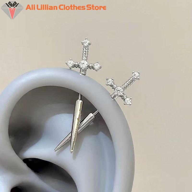 Neue Schwertförmige Strass-Kreuz-Ohrringe Punk Zirkon Schwebendes Helix-Piercing Ohrknorpel Für Damen Herren Schmuck Partnergeschenke