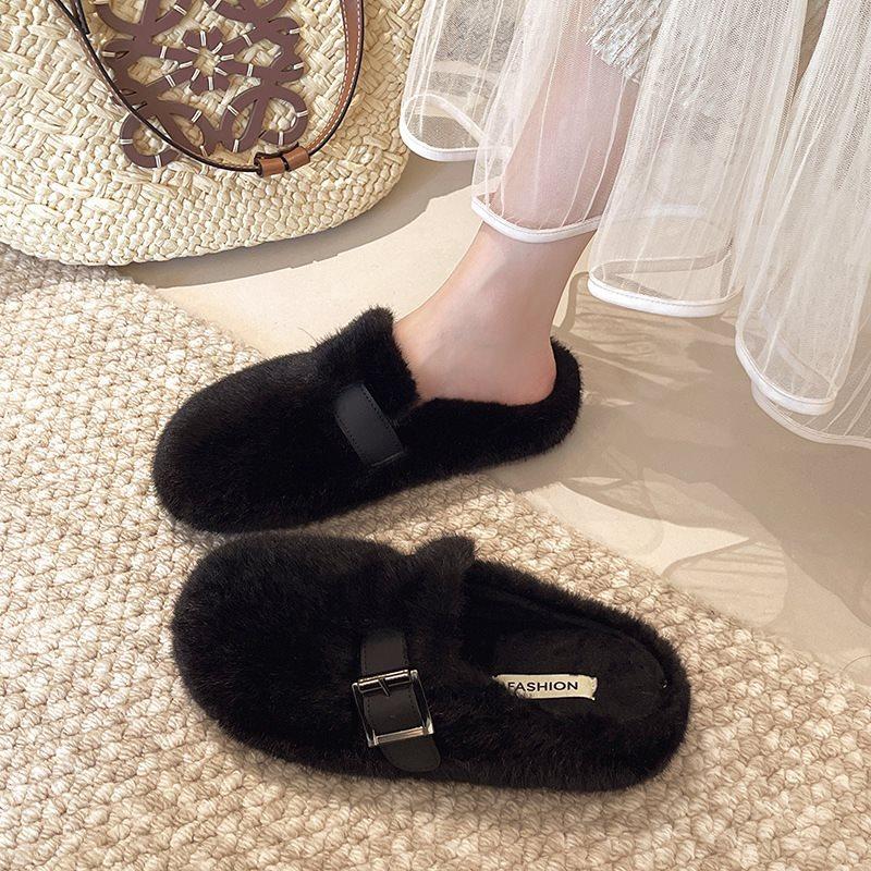 One Pedal Velvet Autumn and Winter 2025 Flat-bottomed Fluffy Slippers for Women To Wear the New Giant Mary Jane Cotton Drag French Style Looks Good