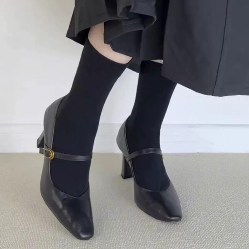 

Women s Slim Heel Shoes Spring New Pointed Head Shallow Mouth One Word Buckle Strap Anti-slip Wear-resistant High Heels 40 чёрный