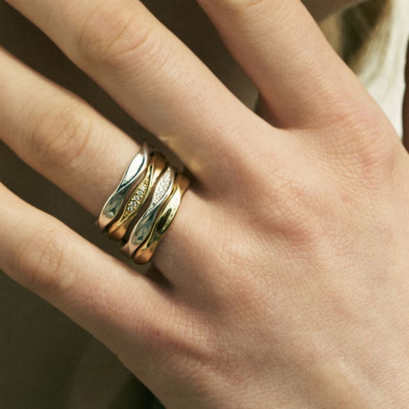 FEYSE Ripple Layered R _ Cubic