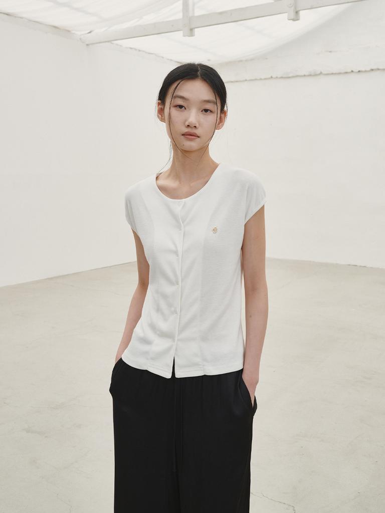 NOUVE Cap Sleeve Button T-Shirt - White