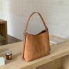 Autumn and winter suede bags, new suede retro wind tote bags, large-capacity women's shoulder bags.