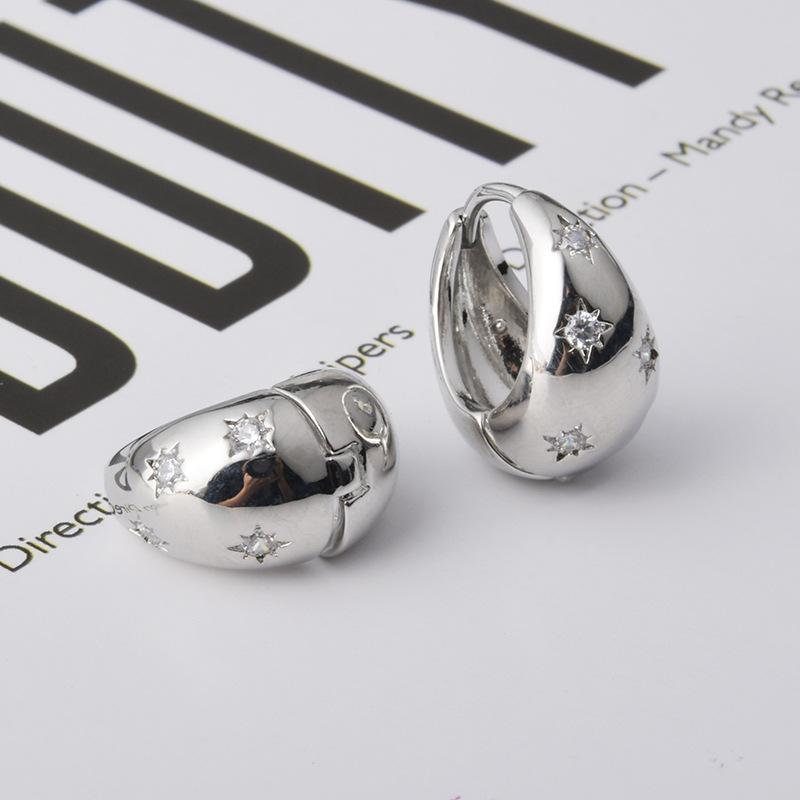 

European and American retro exquisite personalized round octagram zircon ear buckle earrings new niche design high-end earrings