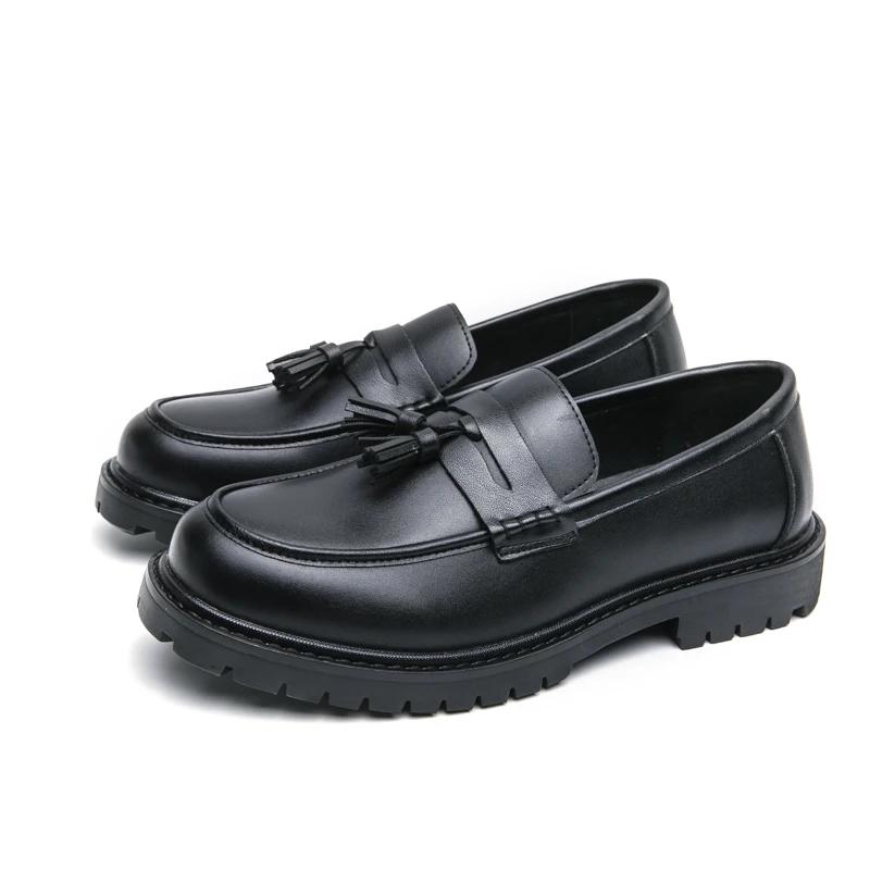 Fashion 2025Fashion Men Casual Leather Shoe High Quality Classic Business Dress Shoe Outdoor Antiskid Casual Flat Designer Tassel Loafer