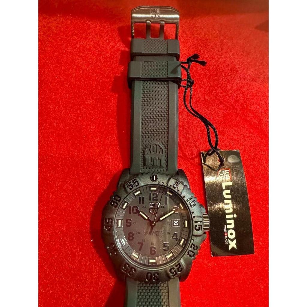 Used Luminox 3051 Blackout. L (Japan Limited Edition) NAVY SEAL COLORMARK 3050 SERIES