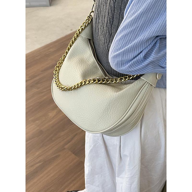 Retro niche chain underarm bag commuter bag women s 2025 new simple dumpling bag versatile shoulder messenger bag