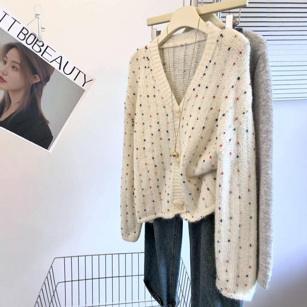 Gentle Wind Colored Hairball V-neck Knitted Cardigan Women's Autumn and Winter Lazy Relaxation Soft Waxy Small Sweater Jacket