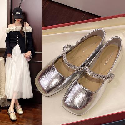 Calzado para mujer – Zapatillas