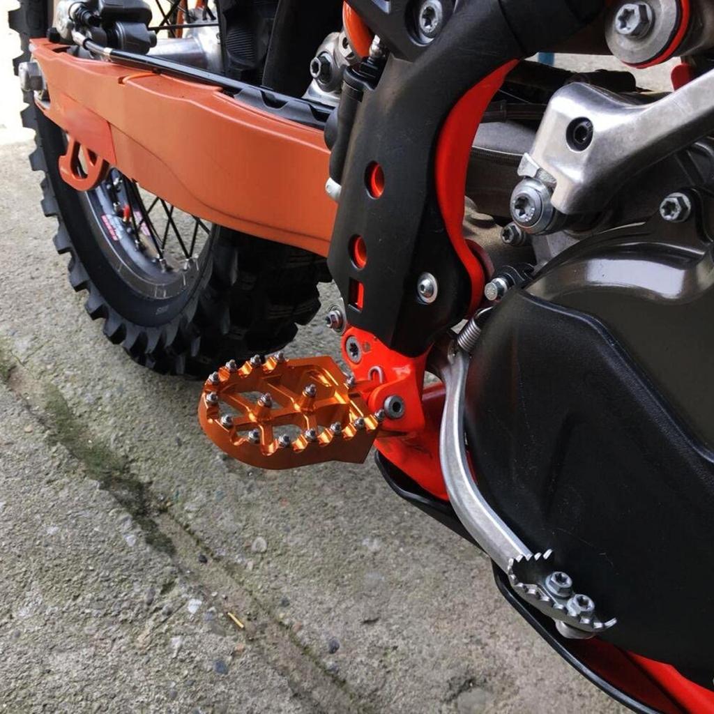 2Pcs Aluminium Footpegs Foot Pegs Footrest Foot Rest Replacement for 65-990 SX/XC/TC