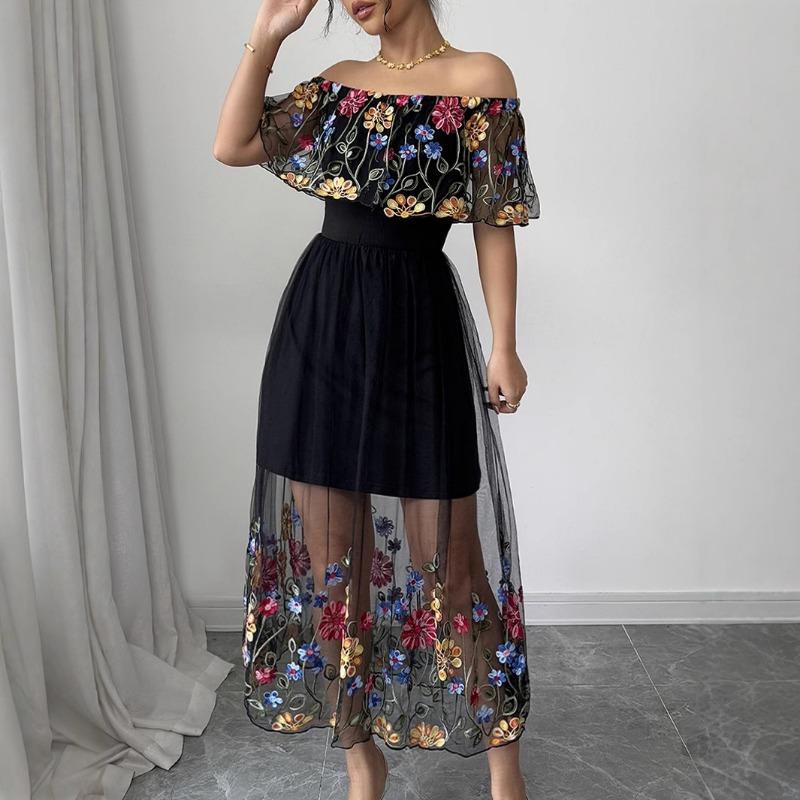 This Women's Cinched Waist Dress Is Elegant and Fashionable It Is A One-shoulder Long-sleeved Printed Mesh Dress