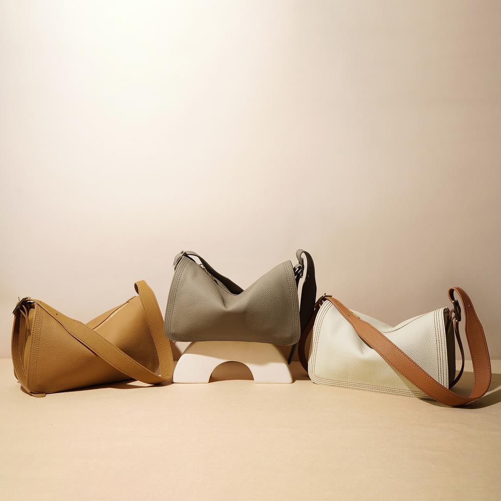 New textured first-layer cowhide bag 2025 spring commuter versatile shoulder messenger bag bag