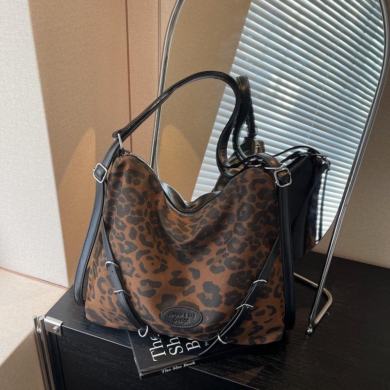 Grand sac tote rétro à imprimé léopard pour femmes, nouveau sac à bandoulière décontracté polyvalent, sac à dos polyvalent