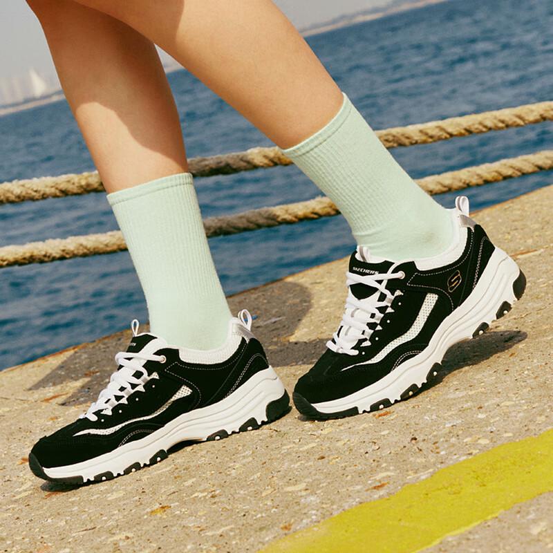 

Skechers Women s BKW Panda Sneakers M