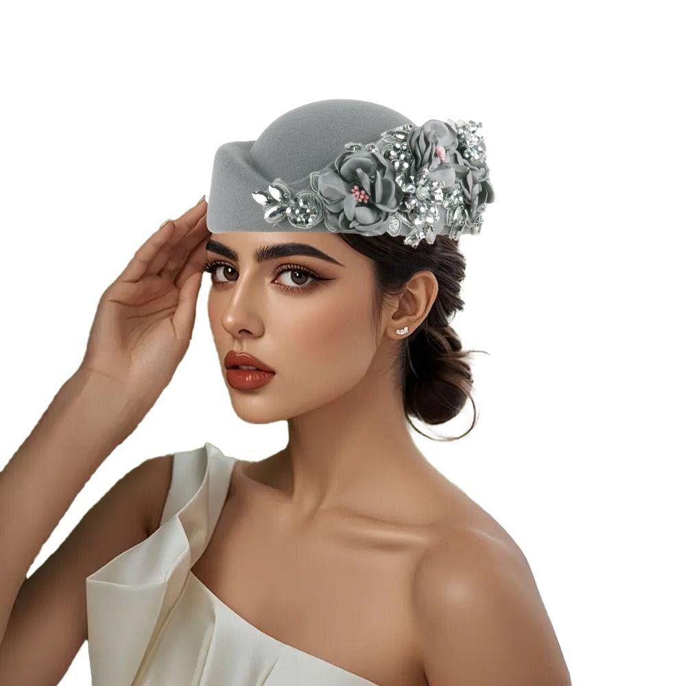 Cappello Turban Fiori Fatto a Mano alla Moda Berretti Morbidi con Strass Cappello da Steward Retrò Traspirante per Feste Serate