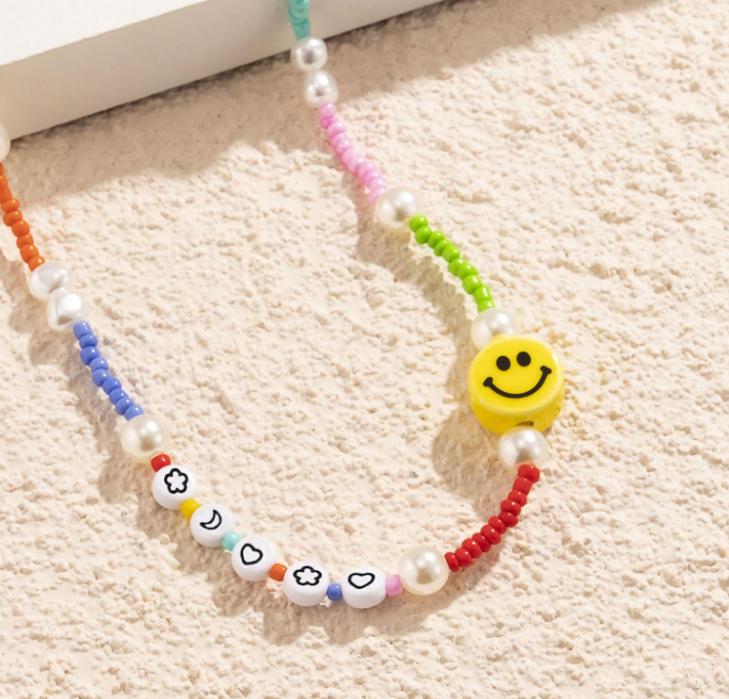 Strona główna Artykuły imprezowe Rzemiosło 100 sztuk DIY Koraliki Naszyjnik płaski kształt serca Ręcznie robiony wzór serca gwiazda księżyc 7mm Kolczyki Bransoletka Tworzenie biżuterii